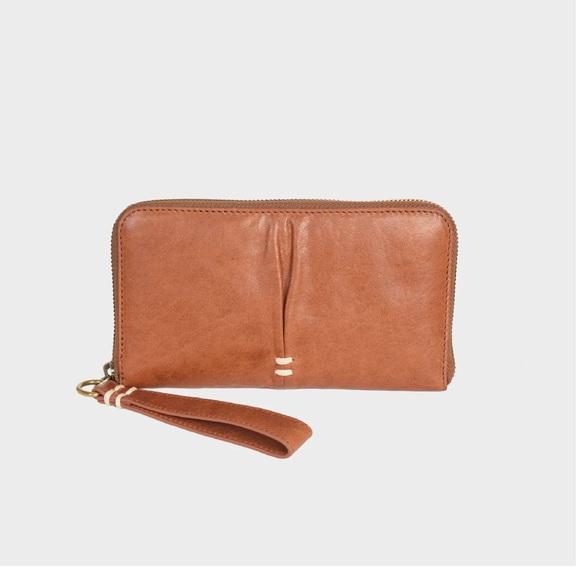 49 Square Miles Black Suede Chit Chat Phone Wallet Wristlet Zip Around - Picture 14 of 15